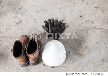 Personal Protective Equipment ( PPE ). Includes wh Personal Protective Equipment ( PPE ). Includes wh 41798360