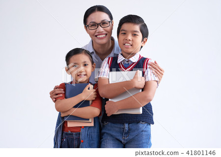 Teacher and students 41801146