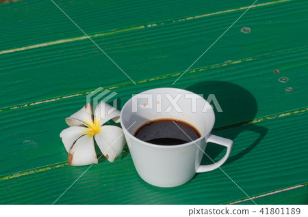 The Americano coffee Green tree in white glass on  41801189