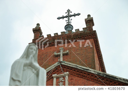 Kurosima Catholic Church and Statue of Mary 41803670