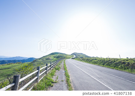 Shikoku karst 41807138