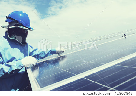engineer team working in solar power engineer team working in solar power 41807845