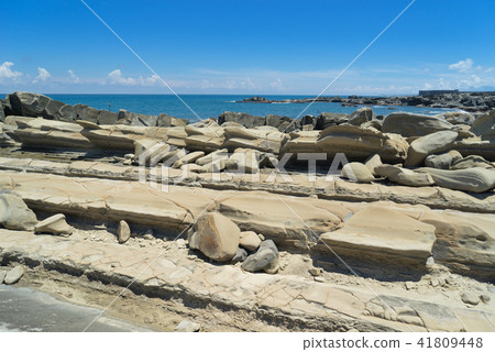Small rock in the eastern part of Taiwan 41809448