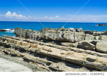 台灣東部的奇岩景觀小野柳 41809452