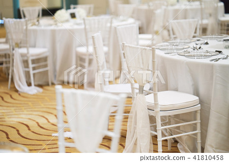 Luxury wedding reception dinner table setup 41810458