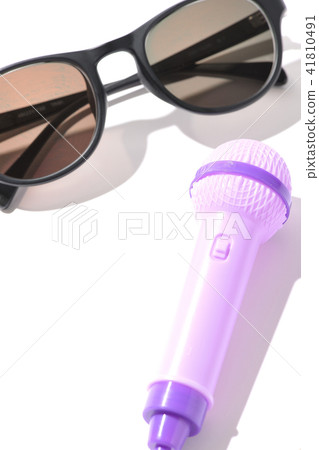 Famous moderator ~ Once it is done with CM ~ 41810491