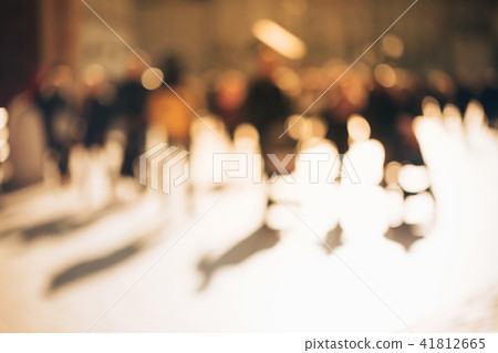 Blurred people background Blurred people background 41812665