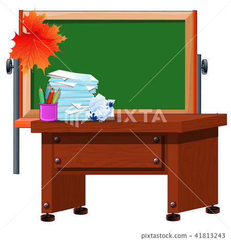 插圖素材: the teachers desk and chalkboard with space for your