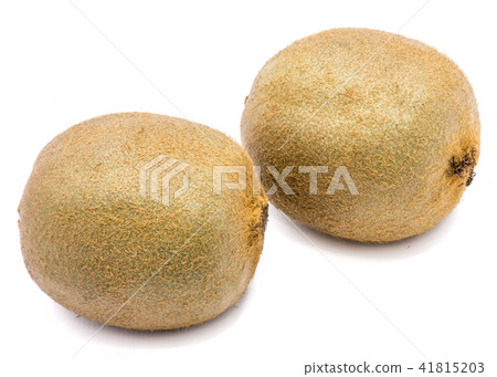 Fresh kiwi isolated on white 41815203