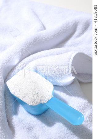 Pure white feelings 41818083