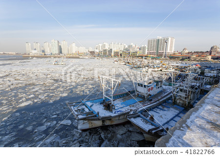 Incheon, Sorae, Urim 41822766