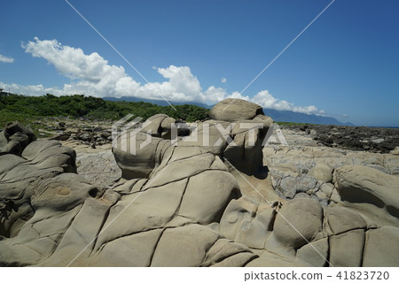 台灣東部的奇岩景觀小野柳 41823720