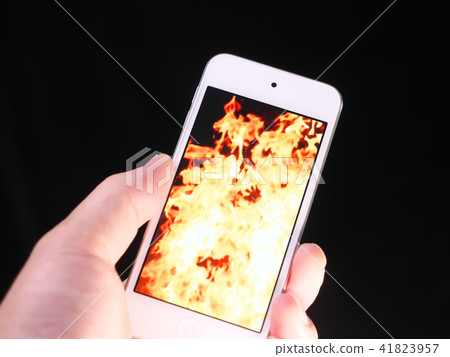 Smartphone and flame 41823957