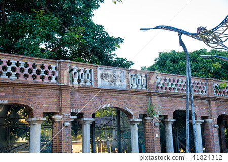 鶯歌陶瓷老街 台湾台北観光スポット鶯歌陶磁器街 Yingge Ceramics Old Street 41824312