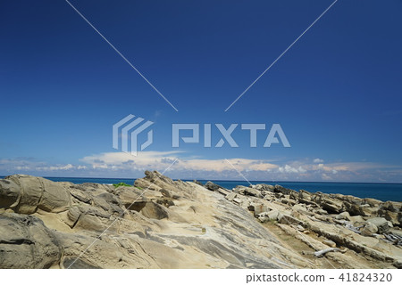 台灣東部的奇岩景觀小野柳 41824320