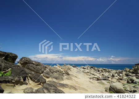 台灣東部的奇岩景觀小野柳 41824322