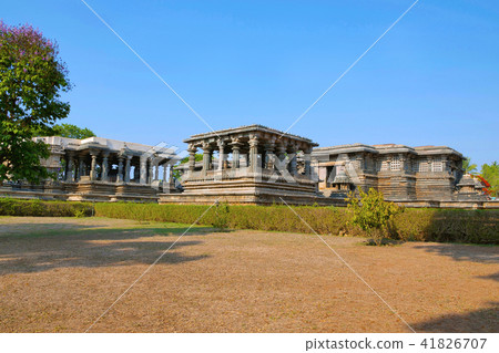 View of Nandi Mandapa and Hoysaleshwara Temple 41826707