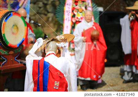 Yeongsanjae Yeongsanjae 41827340