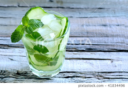 Detox water 41834496