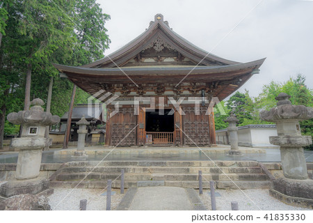 Jirinji 694 41835330