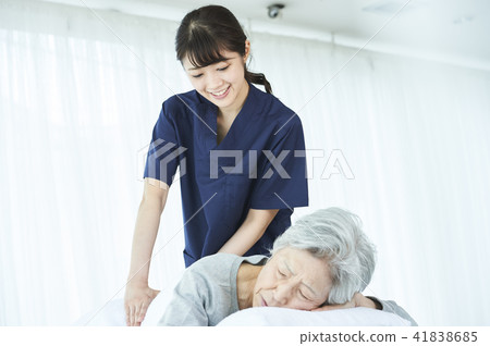 Orthopedic clinic 41838685