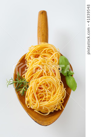 bundles of spaghetti pasta bundles of spaghetti pasta 41839548