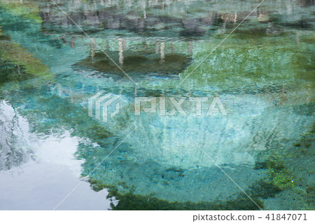 泉水泉水 41847071