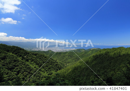Looking over Toyo coast of Ehime prefecture from the Shikoku central city side Looking over Toyo coast of Ehime prefecture from the Shikoku central city side 41847401