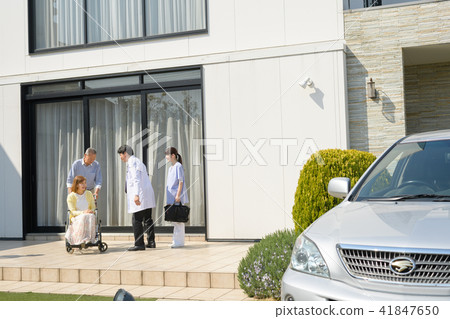 Visit medical image 41847650
