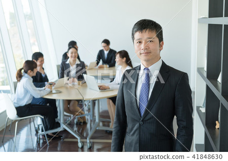 商人辦公室會議圖像 41848630
