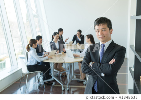商人辦公室會議圖像 41848633