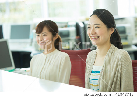 女商人辦公室接待員圖像 41848713