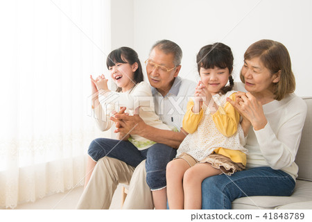 資深夫婦孫家庭圖像 41848789