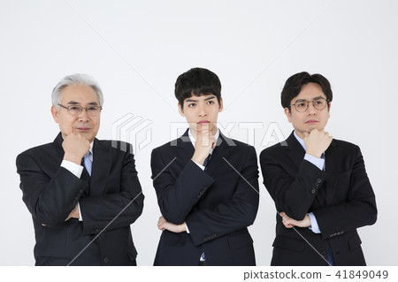 RF Photos- Business people working together, office life 065 41849049