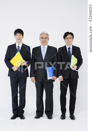 RF Photos- Business people working together, office life 085 41849055