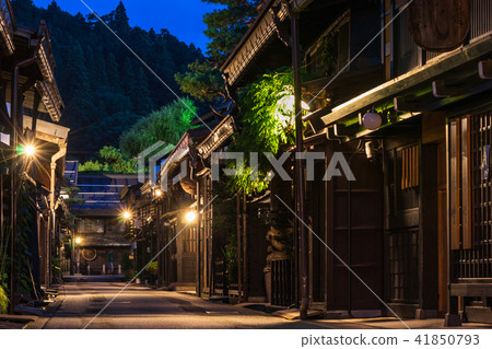 Hida Takayama old townscape night view 41850793