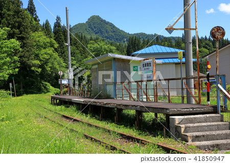 Aizu Gamouso Station Tadami Town Fukushima Prefecture while Todami Line is closed 41850947