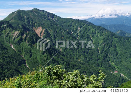 Itoigawa-shi · Izumiyama from Saedake 41851820