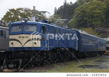 Usui Pass Railway Cultural Mura (EF 58 - 172) Usui Pass Railway Cultural Mura (EF 58 - 172) 41853654