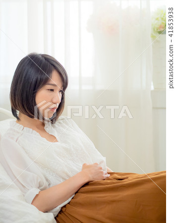 生病的女孩 41853938