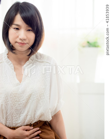 生病的女孩 41853939