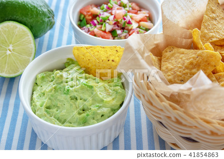 玉米餅·芯片和蘸醬 41854863