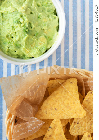 Tortilla · chips and dip Tortilla · chips and dip 41854917