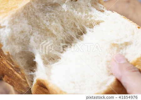 Tear off fluffy bread 41854976