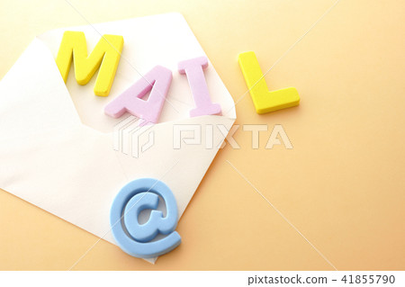 Send and receive mail 41855790