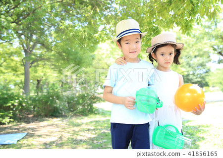 Children playing in the park 41856165