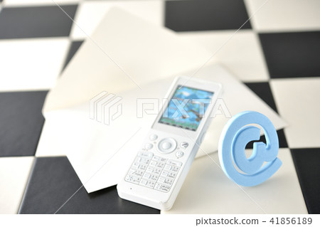 Send and receive mail 41856189