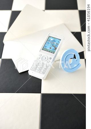 Send and receive mail 41856194