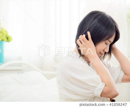 Sick girl Sick girl 41856247