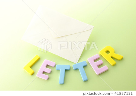 Write a letter 41857151
